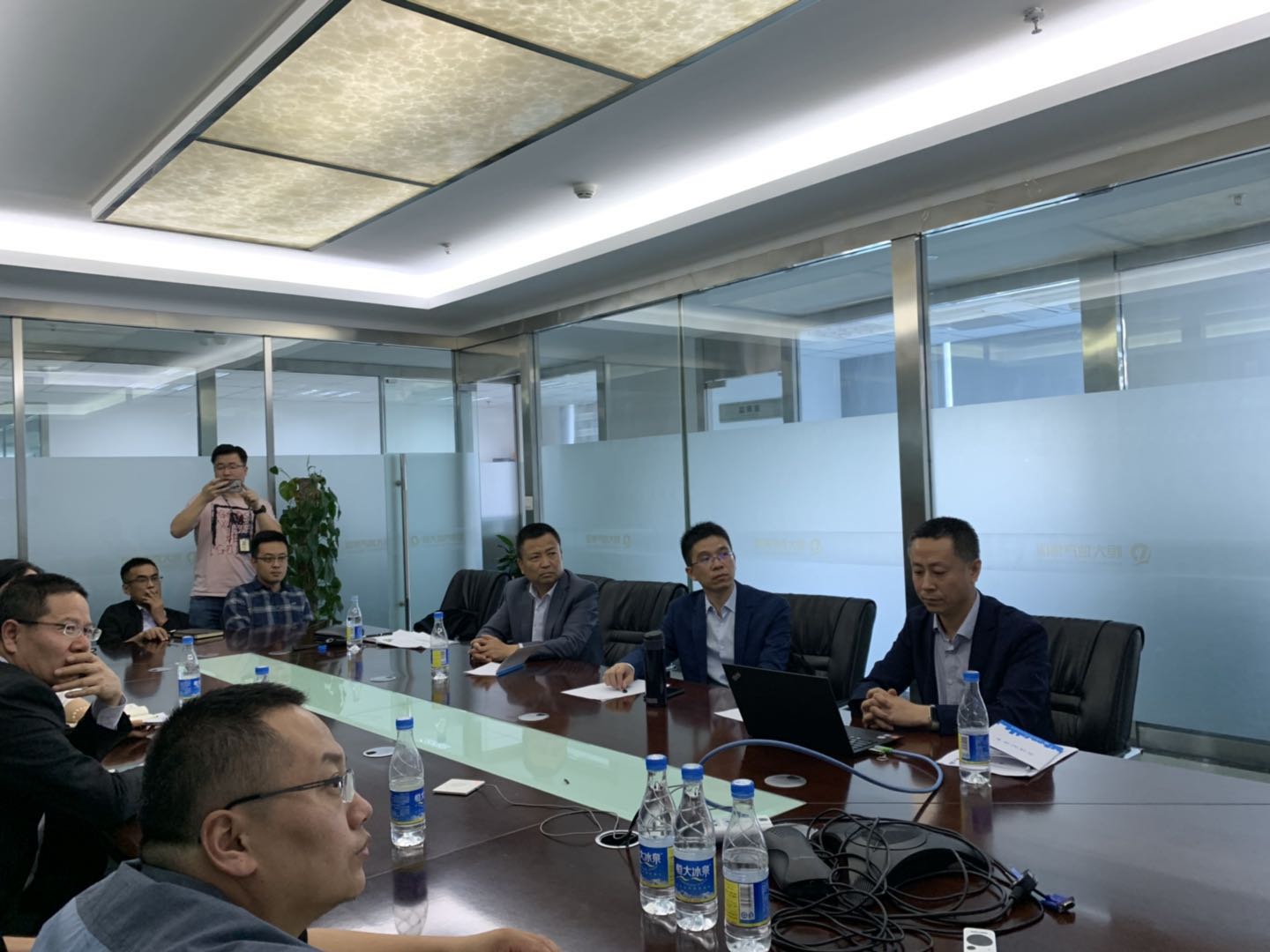 主動開拓省外市場、積極踐行“兩全戰(zhàn)略” ——公司與恒大新疆公司簽訂勘察項目