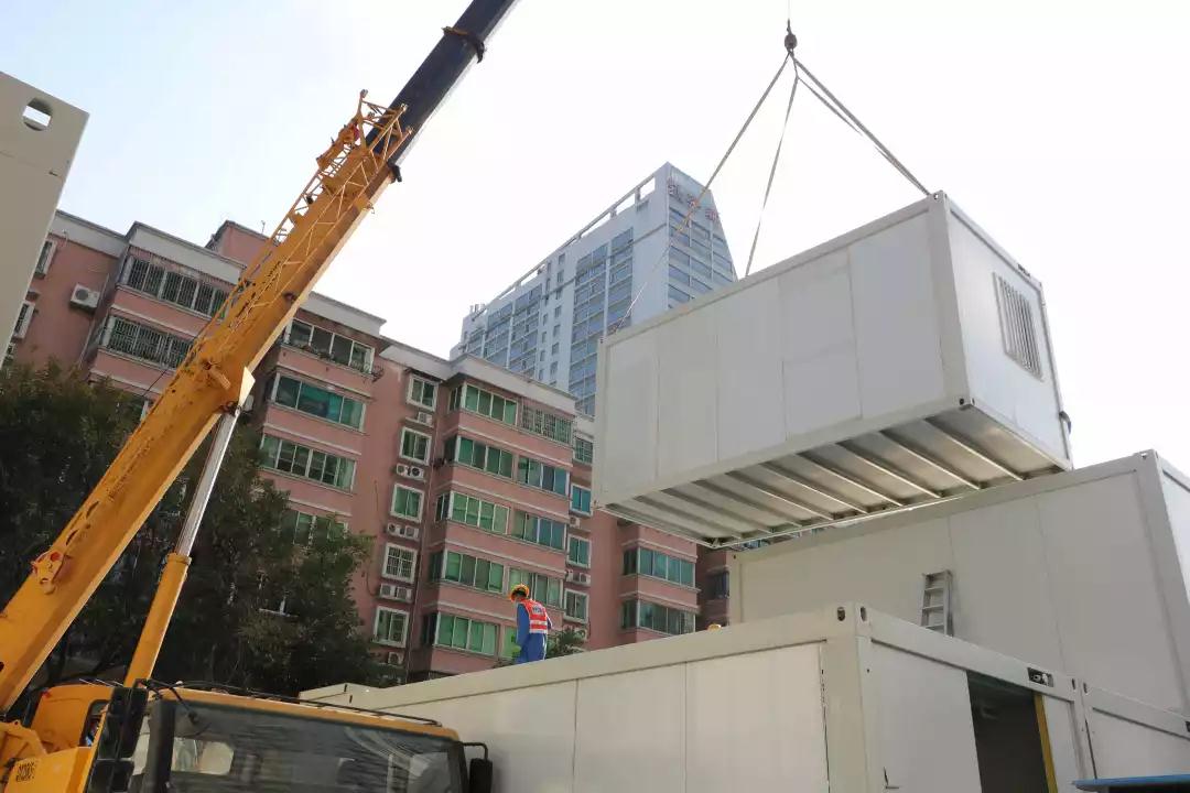建證戰(zhàn)疫！中建集團(tuán)建設(shè)全國各地20余所集中收治醫(yī)院(圖11)